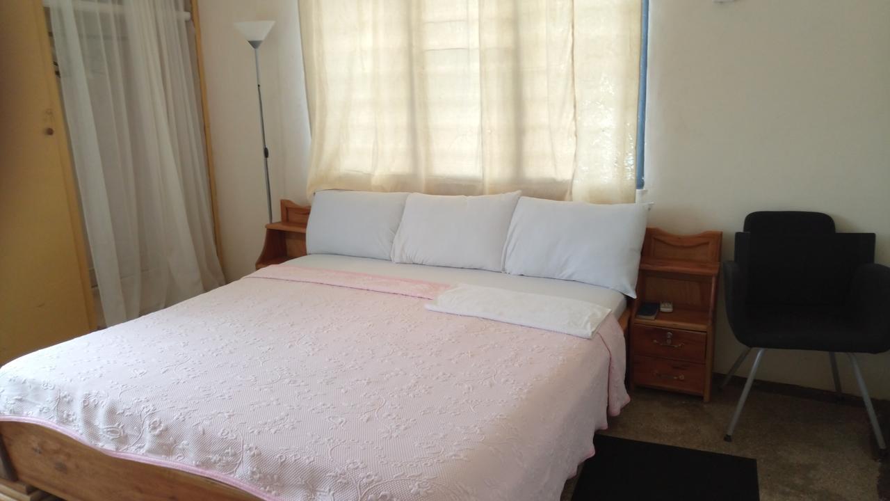 M-R Lodge Mankesim Extérieur photo